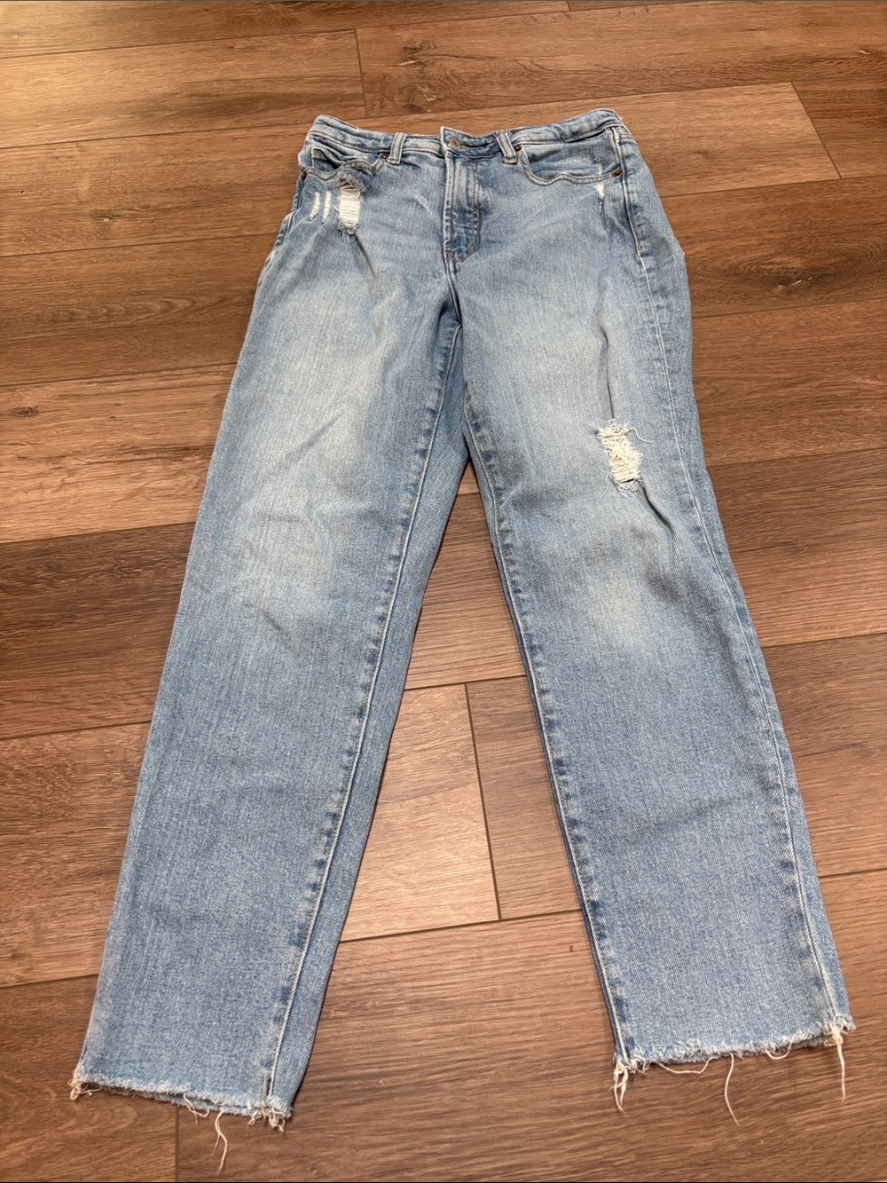 Light Blue Distressed Women's Straight-Leg Jeans OG Original Straight Raw Hem